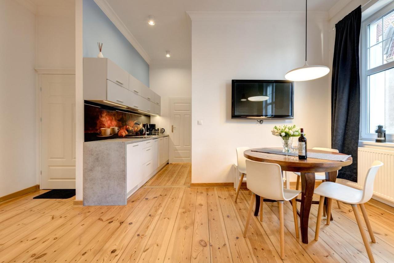 Dom & House - Apartments Station โซพอต ภายนอก รูปภาพ